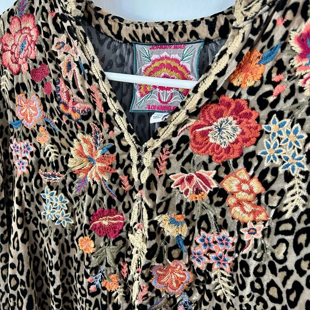 Johnny Was Taline V Neck Top XXS - Picture 6 of 8